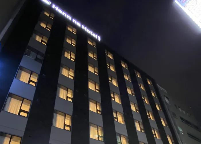Henn Na Myeongdong Hotel 4*