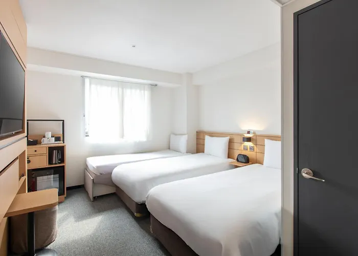 Hotel Henn Na Myeongdong 4*