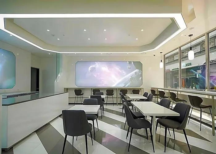 Henn Na Myeongdong Hotel